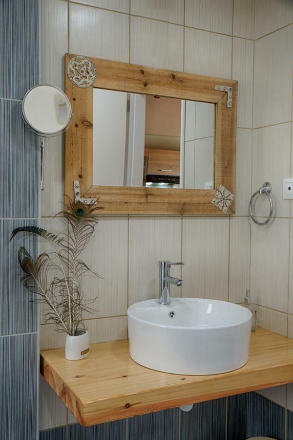 Modern Eco Friendly Villa Close To Town Pelekas Exterior photo